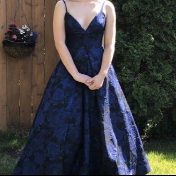 Flair New York size 4 Prom Dress - Picture 3 of 3